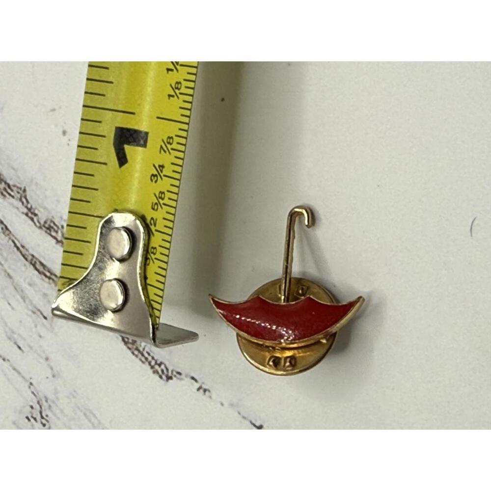 Travelers Insurance Company Lapel Pin Umbrella Logo Tie Tack - Picture 2 of 4
